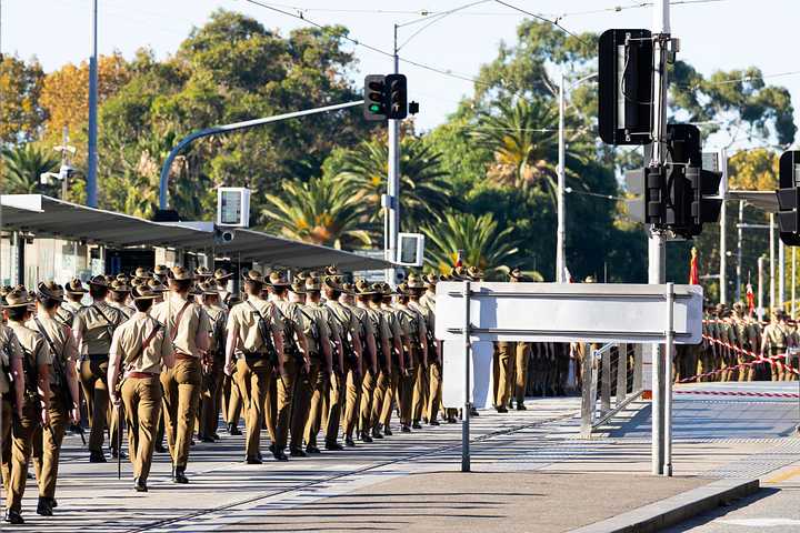 Australian Army Publishes Salaries for Colonels, Brigadiers, Major ...