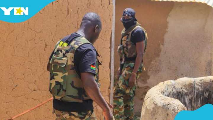 Fake army personnel and police arrested over Hollywood-style gold robbery